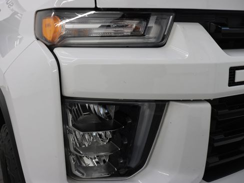 Used 2022 Chevrolet Silverado 2500 LT w/ Z71 Sport Edition image 21