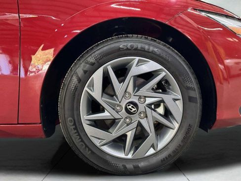 Used 2024 Hyundai Elantra SEL image 59