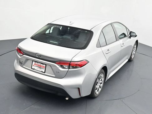 Used 2023 Toyota Corolla LE FWD image 29