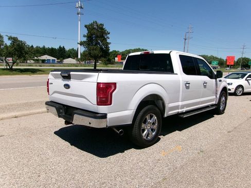 Used 2015 Ford F150 XLT w/ Equipment Group 302A Luxury AWD/4WD image 4