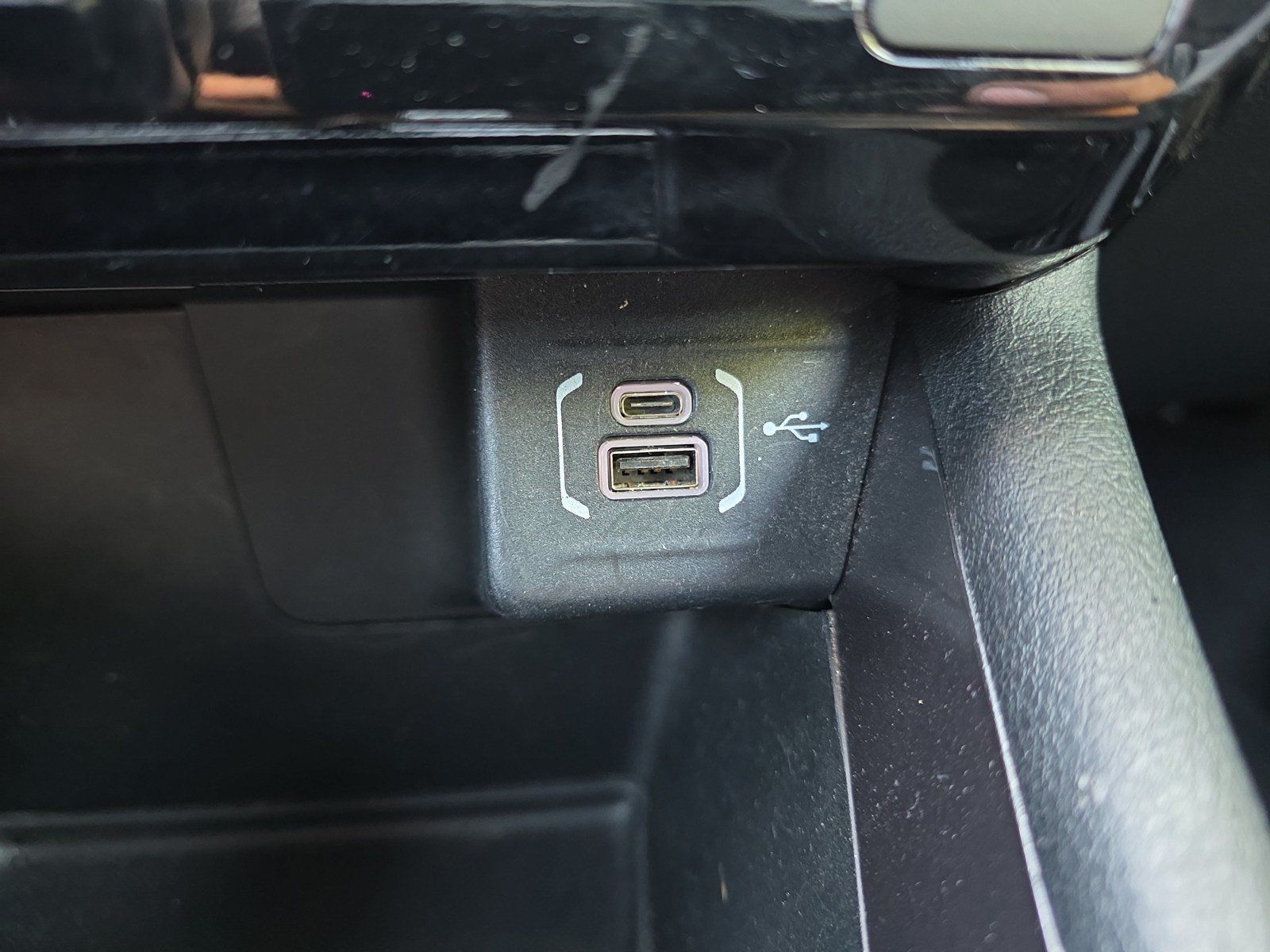 Used 2024 Jeep Compass Latitude AWD/4WD image 31
