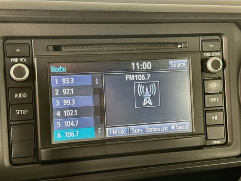 Used 2019 Toyota Tacoma SR RWD image 19
