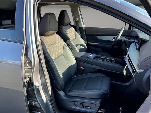 New 2026 Nissan Murano Platinum image 11