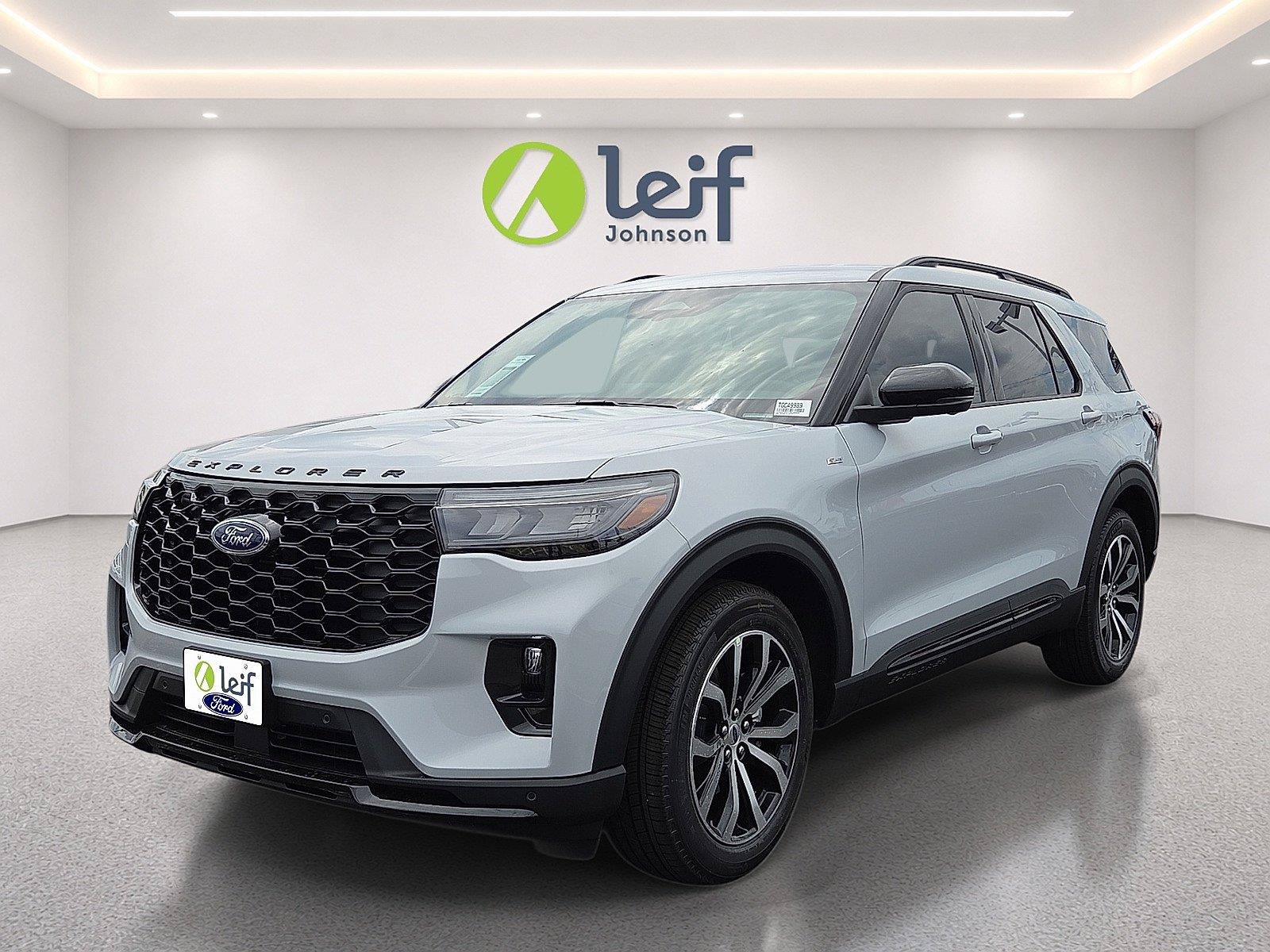 New 2026 Ford Explorer ST-Line w/ Premium Package RWD image 2