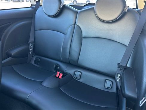Used 2011 MINI Cooper S image 15
