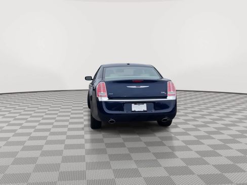 Used 2014 Chrysler 300 C AWD/4WD image 7