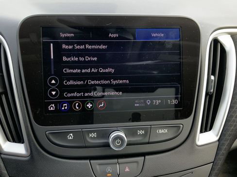 Used 2024 Chevrolet Malibu LT image 38