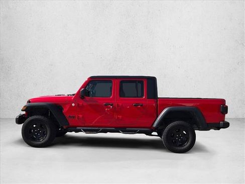 Used 2021 Jeep Gladiator Sport AWD/4WD image 8