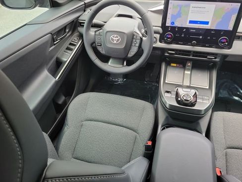 Used 2026 Toyota bZ FWD image 13