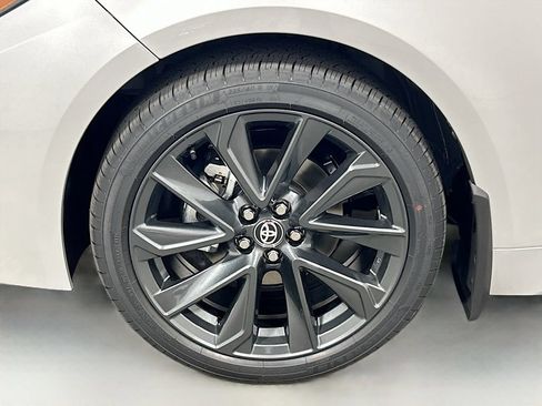 New 2025 Toyota Corolla SE FWD image 9