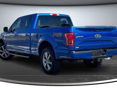 Used 2017 Ford F150 Lariat w/ Equipment Group 502A Luxury image 4