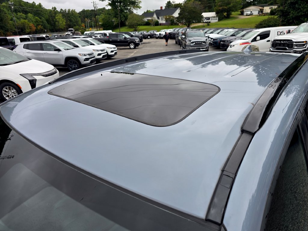 Used 2022 Honda Pilot TrailSport image 18