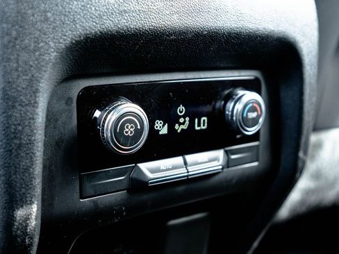 Certified 2024 GMC Acadia Elevation AWD/4WD image 27