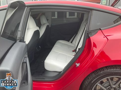 Used 2023 Tesla Model 3 Standard Range RWD image 7