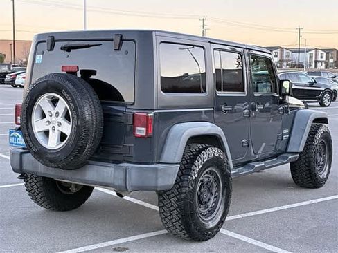 Used 2018 Jeep Wrangler Unlimited Sport S image 6