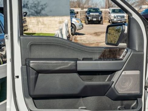 Used 2022 Ford F150 Lariat w/ Equipment Group 501A Mid image 17