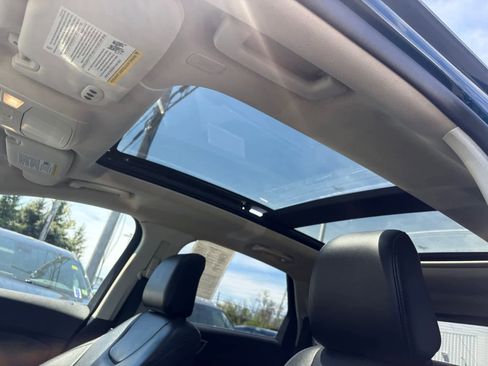 Used 2020 Ford Edge Titanium w/ Equipment Group 301A AWD/4WD image 24