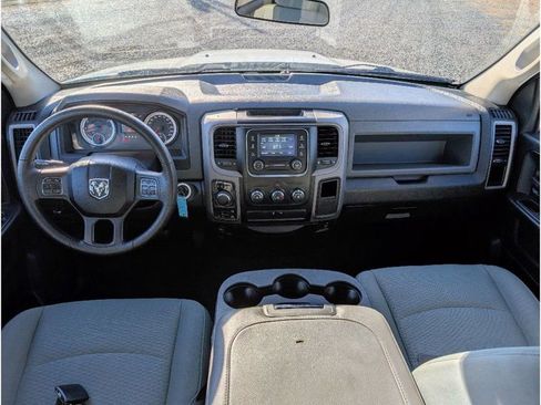 Used 2017 RAM 1500 Express image 26