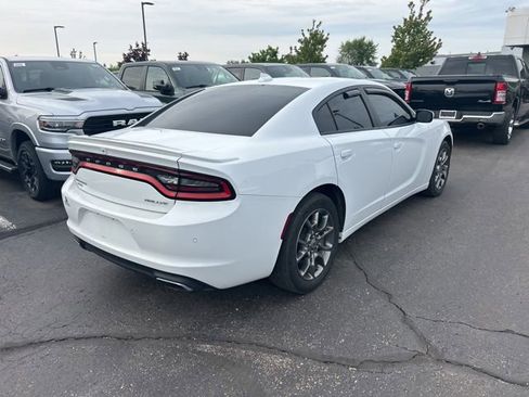 Used 2017 Dodge Charger SXT w/ AWD Plus Group image 4