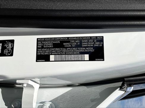 New 2026 Volvo XC90 B6 Plus w/ Protection Package Premier image 21