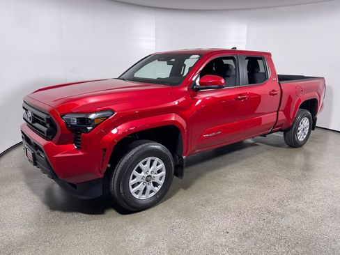 New 2026 Toyota Tacoma SR5 AWD/4WD image 7