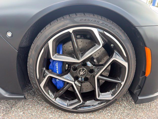 Used 2022 Maserati MC20 Coupe RWD image 19