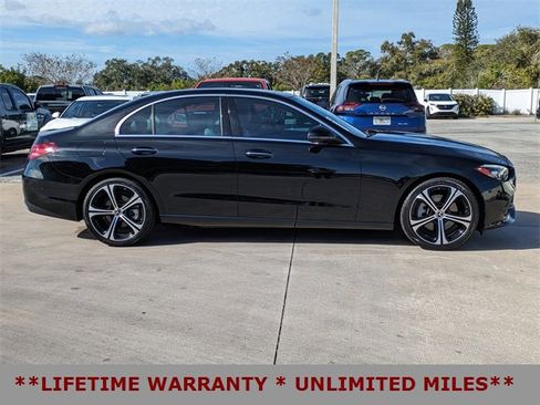 Used 2023 Mercedes-Benz C 300 Sedan image 4