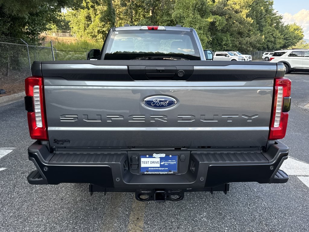 New 2026 Ford F350 XL w/ 360-Degree Camera Package RWD image 6
