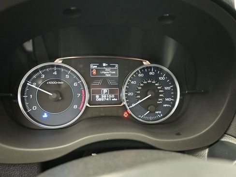 Used 2016 Subaru Crosstrek 2.0i Limited image 15