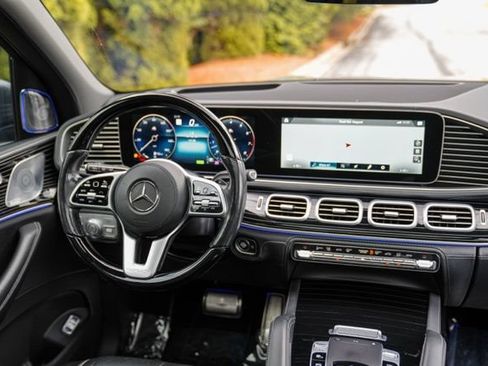Used 2021 Mercedes-Benz Maybach GLS 600 4MATIC image 30