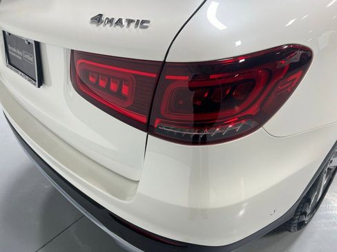 Used 2022 Mercedes-Benz GLC 300 4MATIC image 14