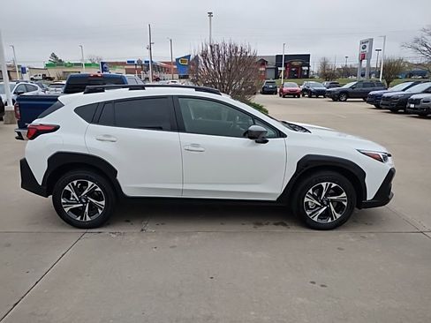 Certified 2025 Subaru Crosstrek 2.0i Premium image 6