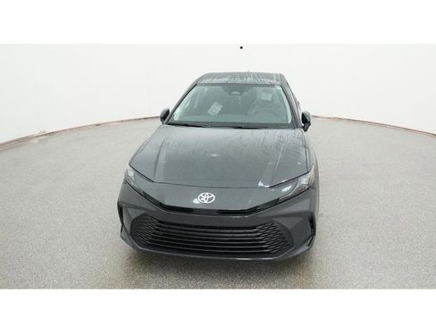 New 2026 Toyota Camry LE image 15