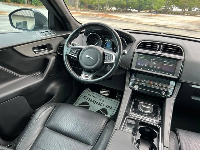 Used 2020 Jaguar F-PACE S AWD/4WD image 28