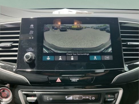 Used 2024 Honda Passport Black Edition image 27