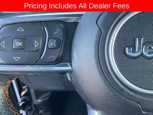Used 2021 Jeep Gladiator Mojave w/ Cold Weather Group AWD/4WD image 10