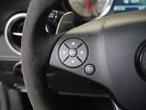Used 2011 Mercedes-Benz SLS AMG Coupe image 18