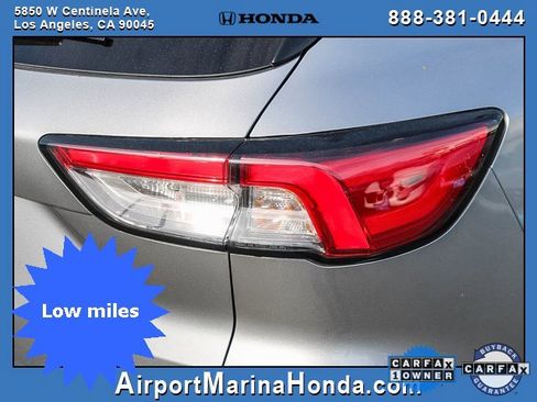 Used 2022 Ford Escape SE image 18