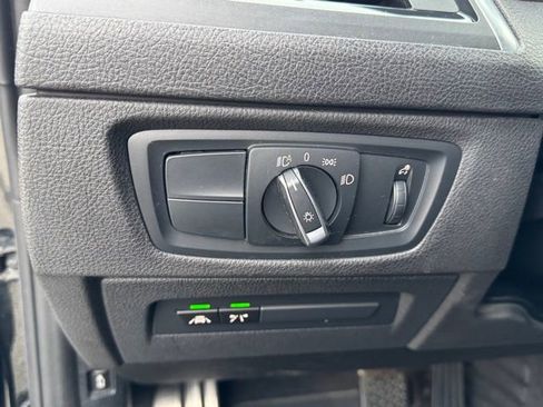 Used 2018 BMW M2 image 28