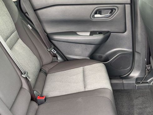 Used 2025 Nissan Rogue SV image 11