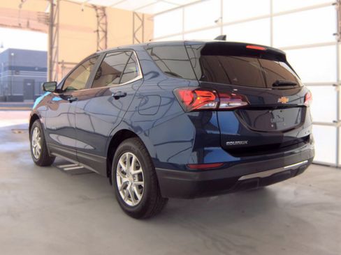 Used 2023 Chevrolet Equinox LT w/ LPO, Floor Liner Package AWD/4WD image 3