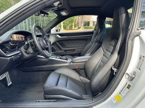 Used 2025 Porsche 911 Carrera S RWD image 11