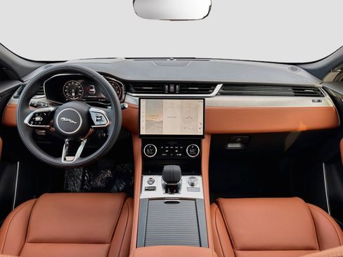 New 2026 Jaguar F-PACE R-Dynamic S AWD/4WD image 17