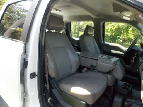 Used 2017 Ford F250 XL w/ Power Equipment Group RWD image 15