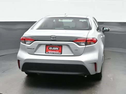 Used 2024 Toyota Corolla LE FWD image 5