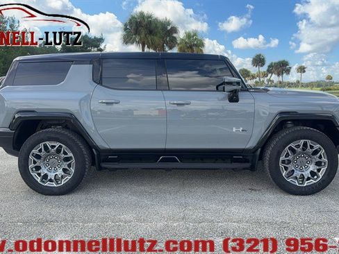 Used 2025 GMC Hummer EV 3X AWD/4WD image 4