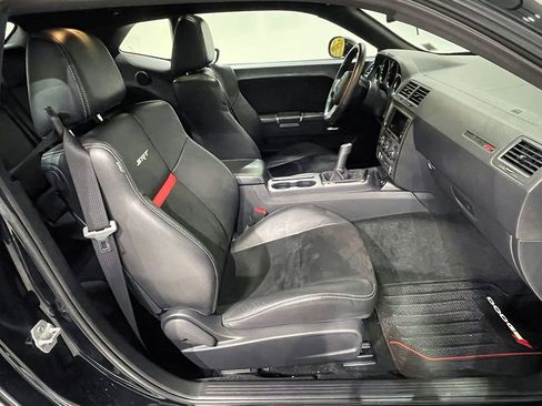 Used 2013 Dodge Challenger SRT8 w/ Harman Kardon Audio Group RWD image 41