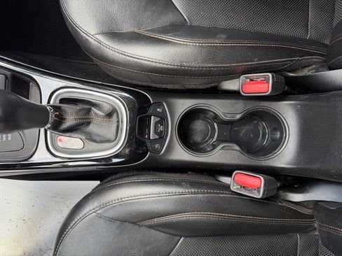 Used 2020 Jeep Compass Limited image 31