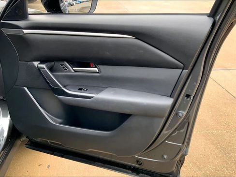 Certified 2025 MAZDA CX-50 AWD 2.5 S w/ Preferred Package image 20