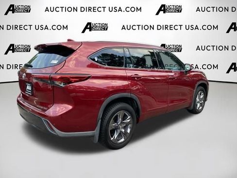 Used 2020 Toyota Highlander Limited AWD/4WD image 27